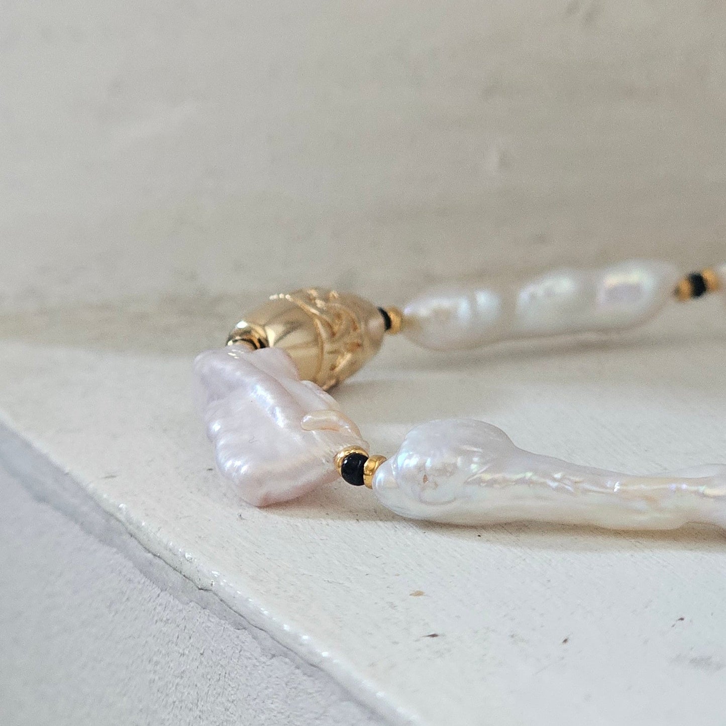 kyra_pearl_bracelet02