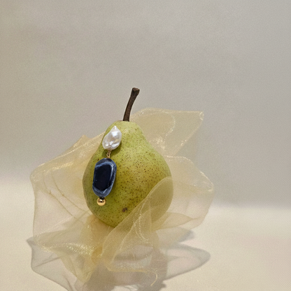 Noira Midnight Earrings
